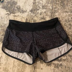 Size 4 lululemon speed shorts